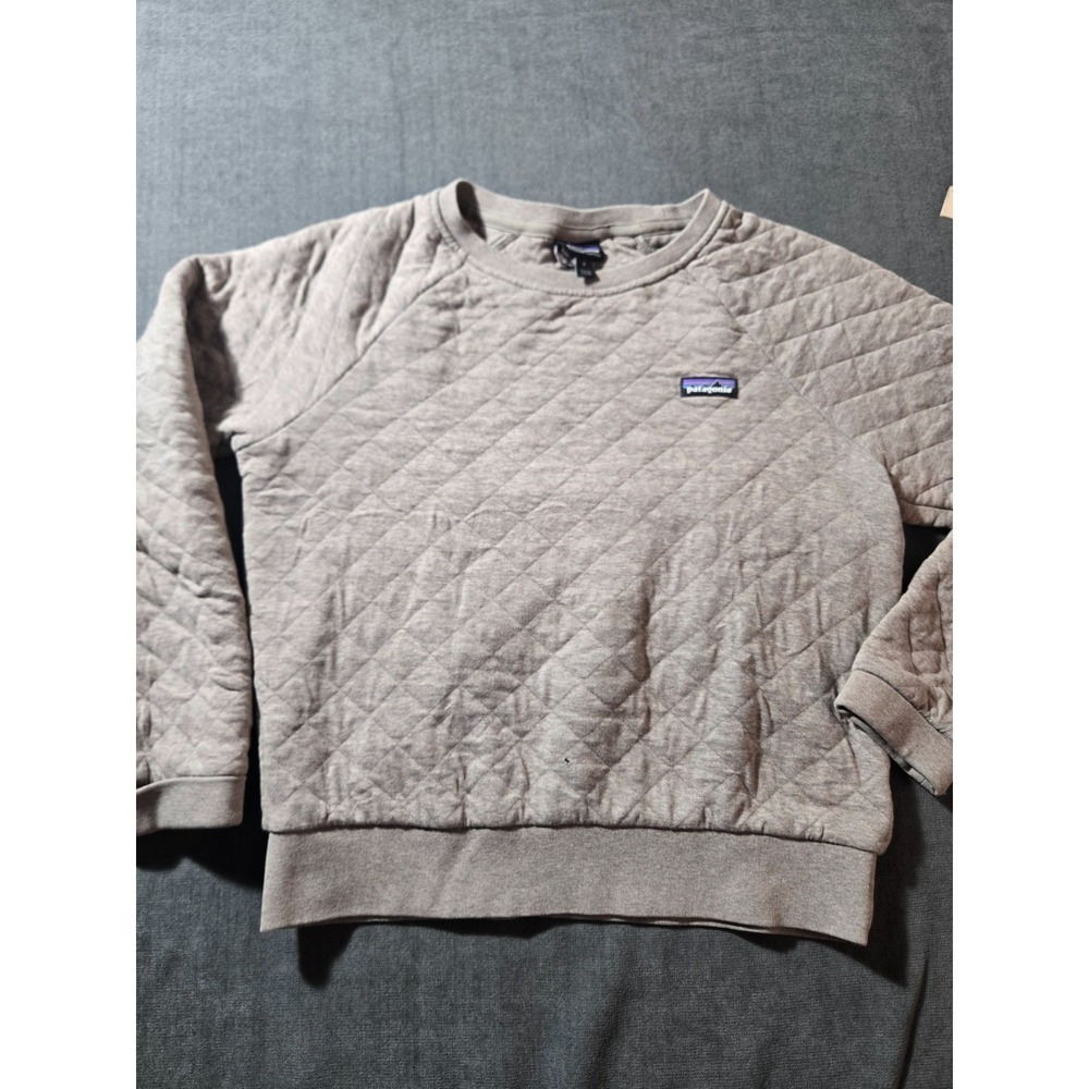Patagonia Women's Organic Cotton Quilt Crew Sweater Sweatshirt Furry Taupe SMALL